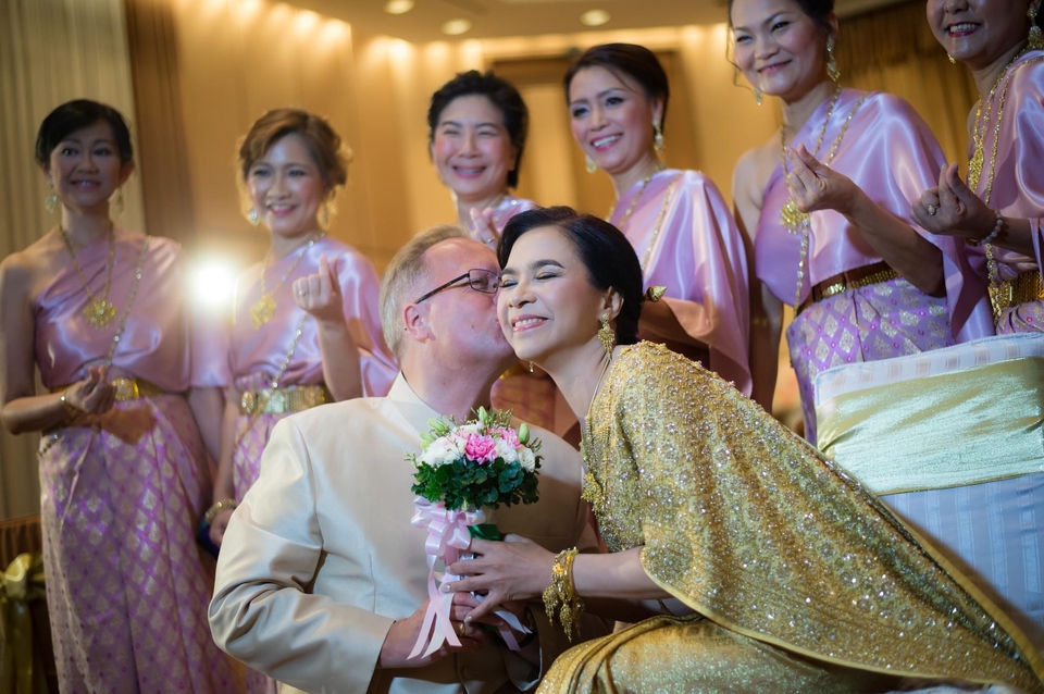 รับถ่ายภาพงานแต่งงาน ช่างภาพงานแต่ง ช่างภาพ รับถ่ายภาพ บริการถ่ายภาพ งานแต่งงาน