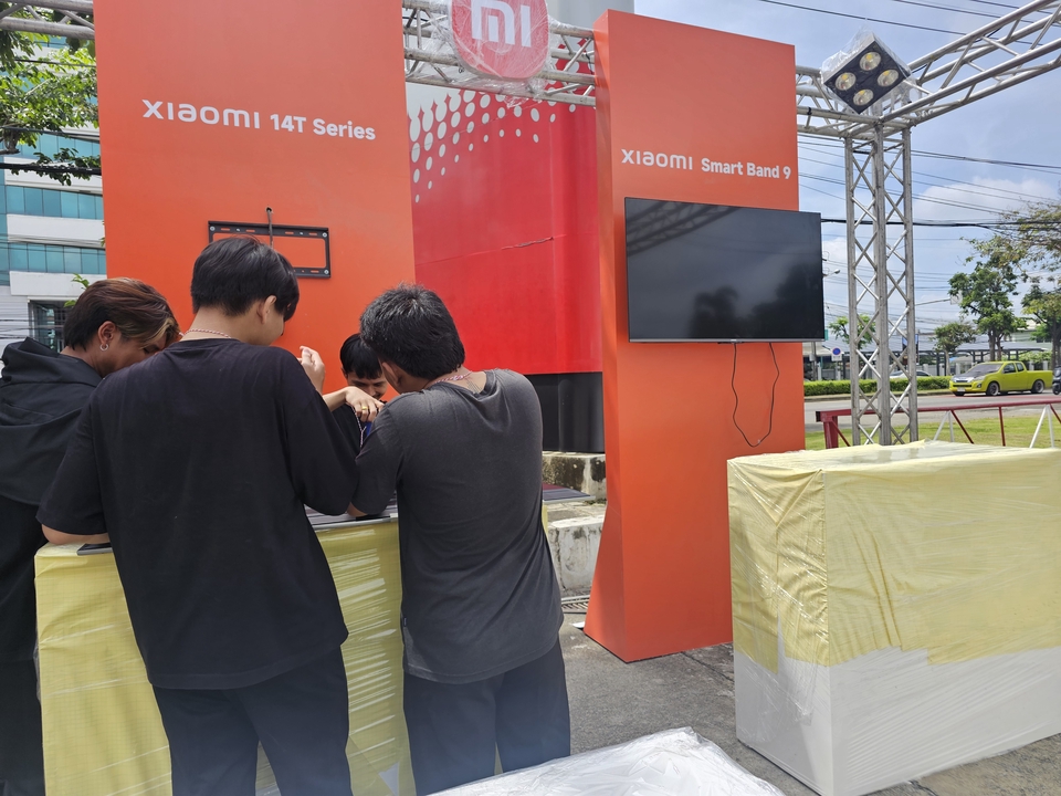 รับจัดบูธงานอีเว้นท์ Xiaomi แสดงสินค้า ออกบูธมืออาชีพ บริการครบวงจร