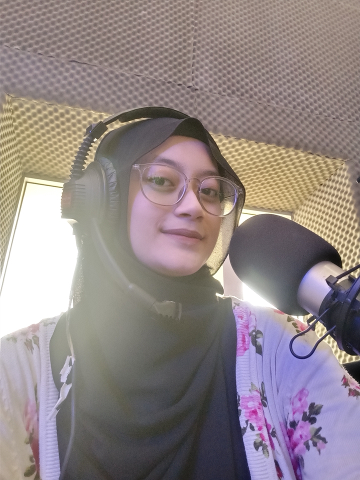 Sulih suara (dubbing, looping) - Voice over wanita muda - 4