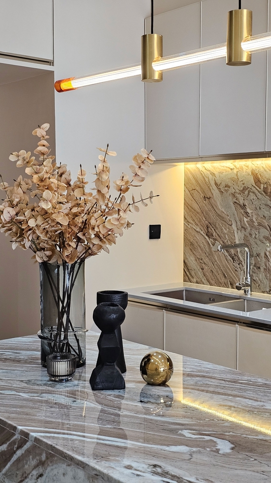 สไตล์ลิสส่วนตัว จัดพร็อพถ่ายรูป รับจัดพร็อพ จัดพร็อพถ่ายสินค้า จัดพร็อพถ่ายอาหาร จัดพร็อพถ่ายแบบ