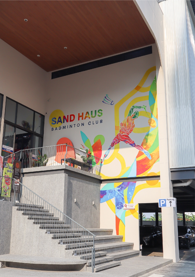 รับเพ้นท์ผนังสวย Sand Haus Badminton Club