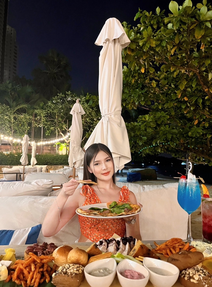 เน็ตไอดอลและบล็อกเกอร์รีวิว - รีวิว โรงแรม , ร้านอาหาร , ความงาม , lifestyle ฯลฯ content เกร๋ๆแบบปังๆ (FB/IG/TIKTOK) - 17