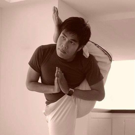 ครูสอนโยคะที่บ้าน โยคะส่วนตัว ท่าโยคะยาก