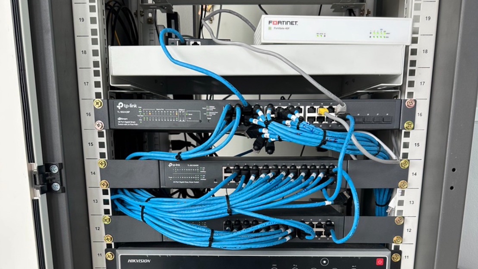 IT Solution และ Support - ออกเเบบ แก้ปัญหาระบบ Network LAN-WAN-WIFI-Firewall-VPN ภายในองค์กร สำนักงาน บ้าน - 1