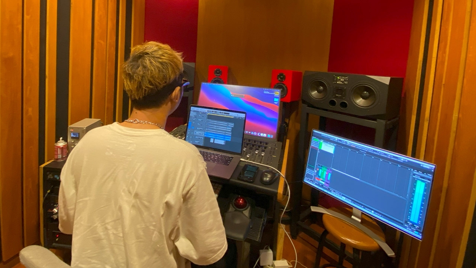 Jasa Mixing dan Mastering Lagu, Sound Engineer Profesional untuk Produksi Musik Berkualitas