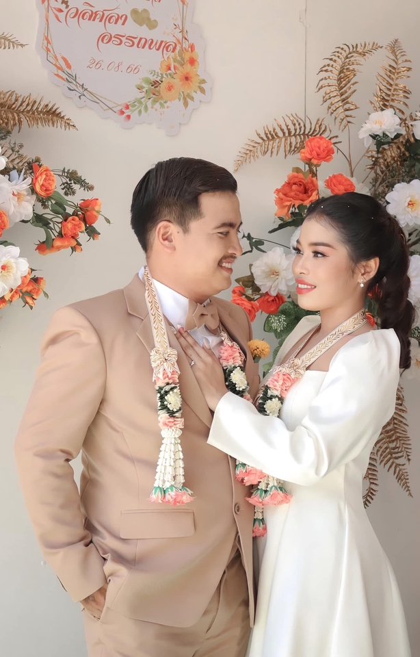 รับถ่ายภาพงานแต่งงาน ช่างภาพงานแต่งงาน ช่างภาพแต่งงาน ถ่ายรูปคู่บ่าวสาว รับถ่ายภาพพรีเวดดิ้ง