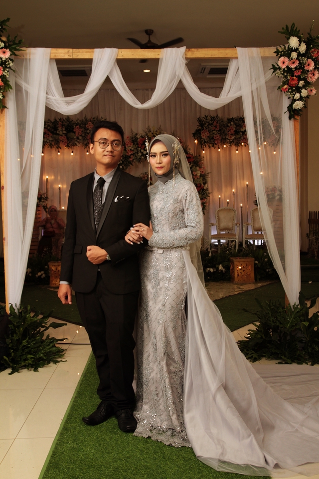 Jasa Fotografi Wedding di Studio untuk Pasangan Pengantin