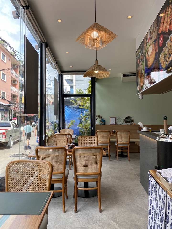 รับออกแบบตกแต่งภายในร้านอาหารสวยทันสมัย ออกแบบร้านอาหาร ตกแต่งภายในร้านอาหาร