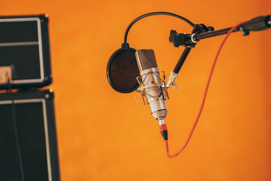 Sulih suara (dubbing, looping) - Dubbing dan TVC - 4