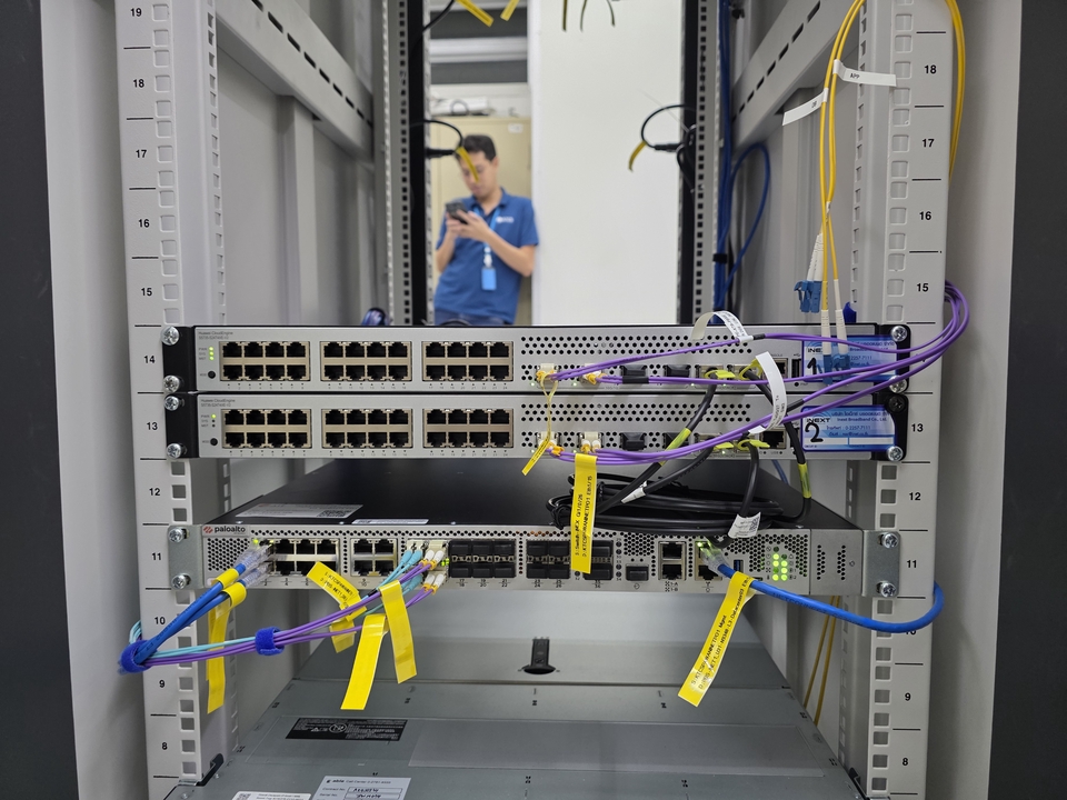 วางระบบเครือข่ายเซิร์ฟเวอร์ ติดตั้ง server บริการไอทีครบวงจร รับซ่อมคอม