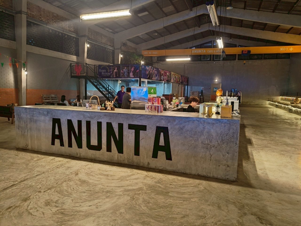 ชวนกันไปร้านอาหารและคาเฟ่คนดังด้วยกัน