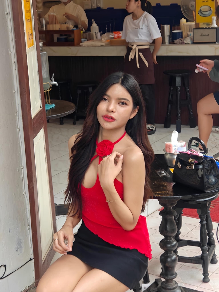 เน็ตไอดอลและบล็อกเกอร์รีวิว - รับรีวิวสินค้า ถ่ายคลิป ไลฟ์สด ถ่ายแบบ ถ่ายวีดีโอ - 4
