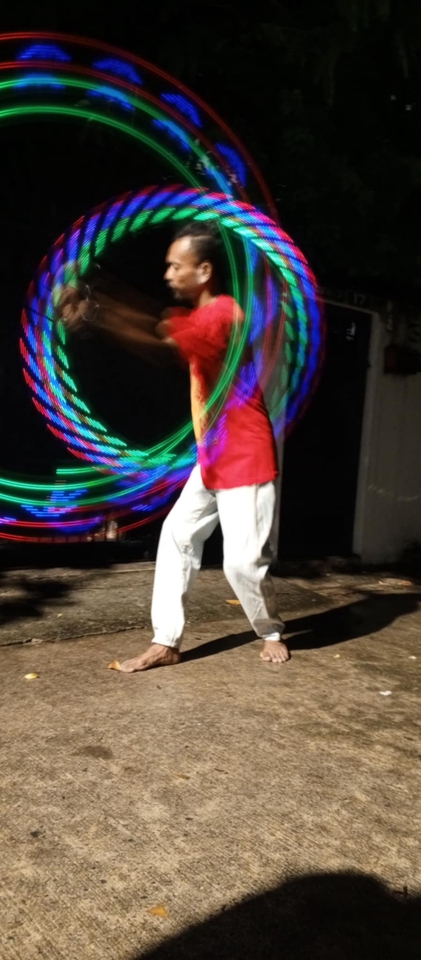 อื่นๆ - รับแสดงโชว์ควงกระบองไฟ – พ่นไฟ โดยทีมงานมืออาชีพ - 8