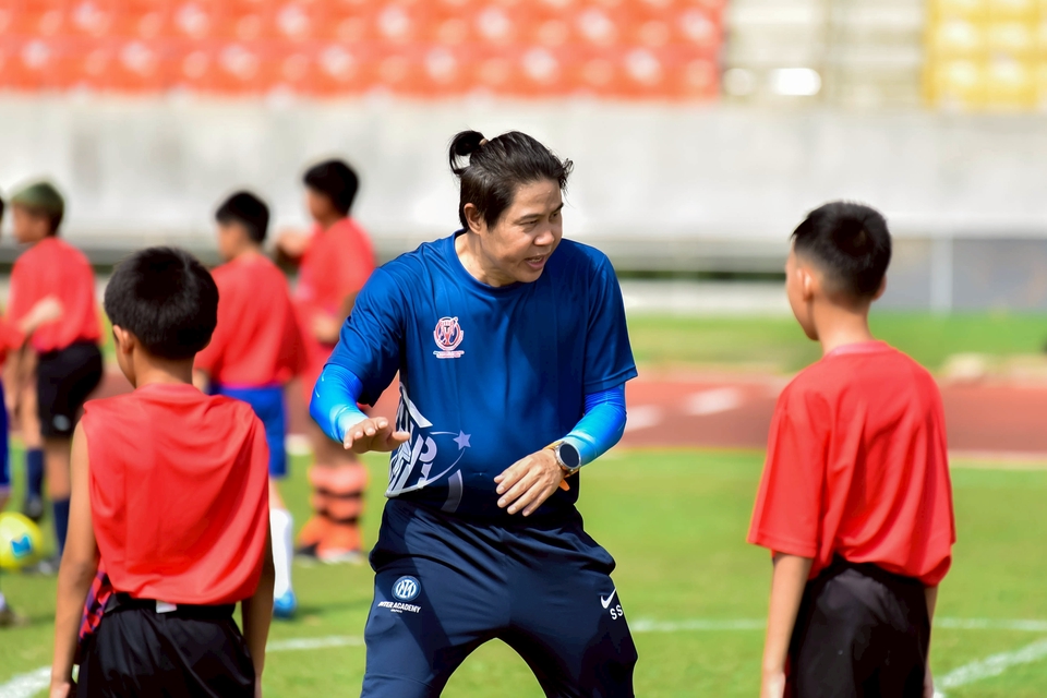 ช่างภาพ รับถ่ายภาพ บุคคล ช่างภาพ portrait รับถ่ายภาพโปรไฟล์ รับถ่ายภาพบุคคล ช่างภาพกรุงเทพ
