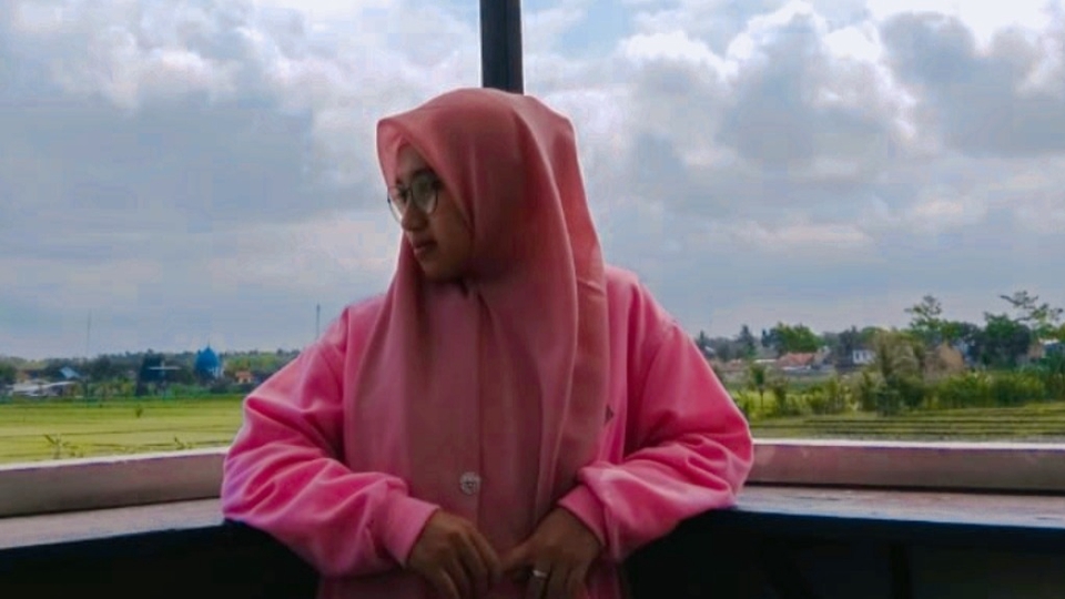 Jasa Voice Over, Dubbing, dan Pengisi Suara Video - Female voice over bahasa Indonesia