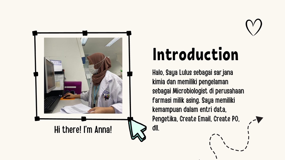 Jasa data entry freelance untuk input data di Excel oleh seorang wanita profesional