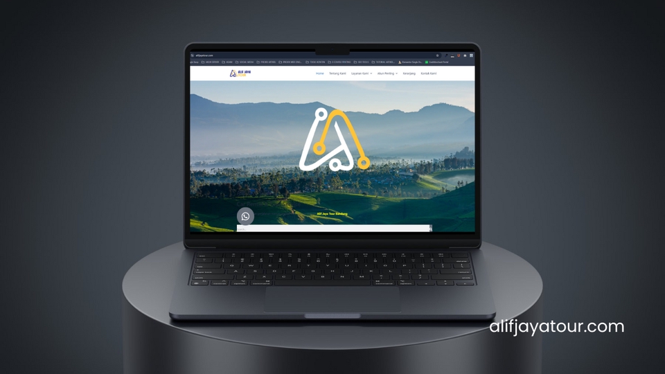 Jasa pembuatan website profesional untuk perusahaan dan toko online.