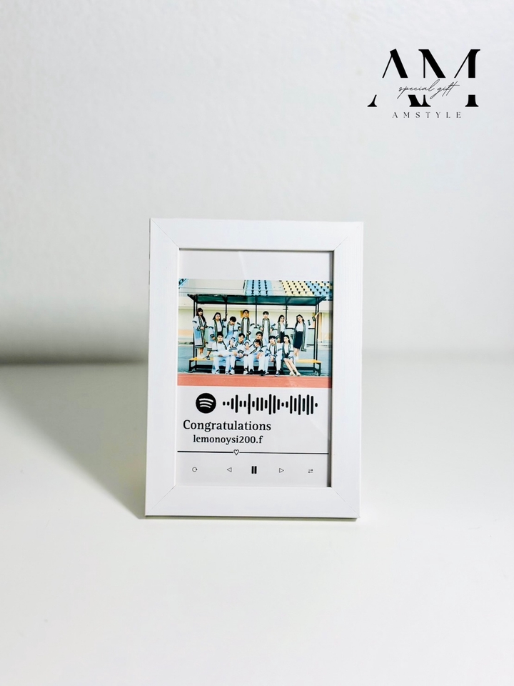 รับทําของขวัญ กรอบรูป พร้อม QR code สำหรับเปิดเพลง