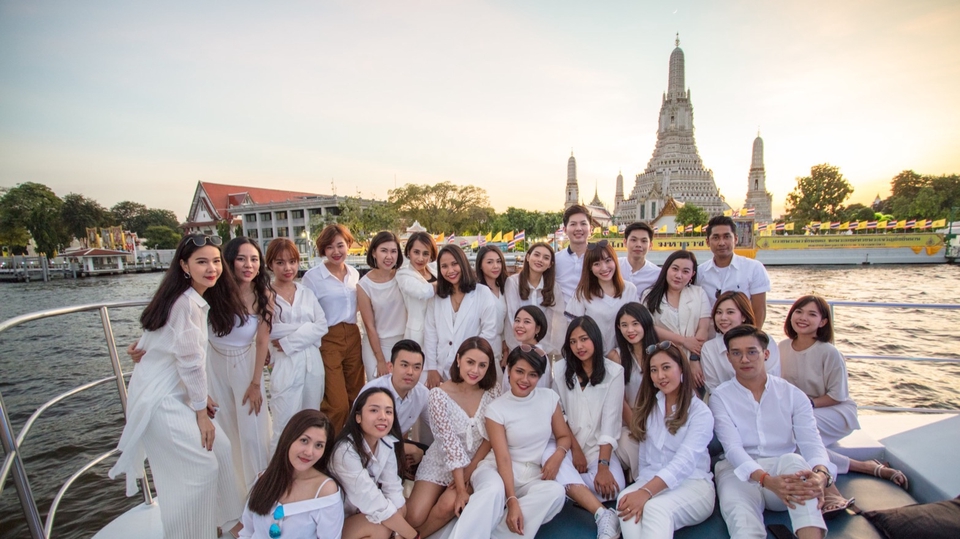 รับจัด workshop นอกสถานที่ สัมมนา team building บนเรือ ในกรุงเทพฯ