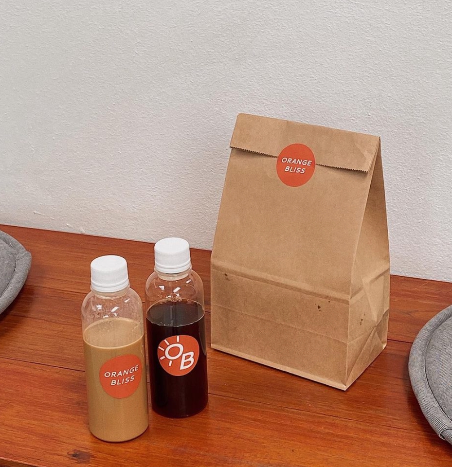 ออกแบบโลโก้ร้านค้า ออกแบบโลโก้สไตล์มินิมอล โลโก้เรียบหรูดูแพง