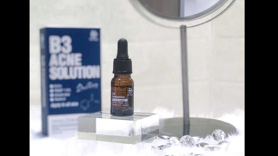 รับรีวิวเครื่องสำอาง เน็ตไอดอล รีวิว B3 Acne Solution เซรั่มลดสิว