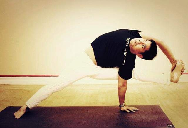 ครูสอนโยคะที่บ้าน โยคะส่วนตัว ท่าโยคะยาก