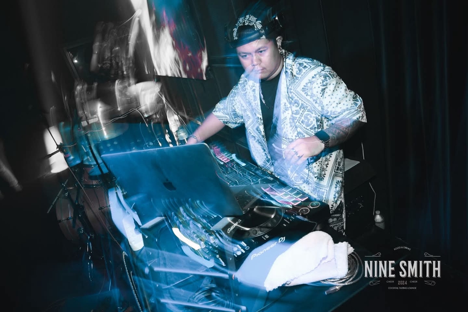 จ้างดีเจเปิดแผ่นงานปาร์ตี้ ดีเจมืออาชีพ ราคาดี