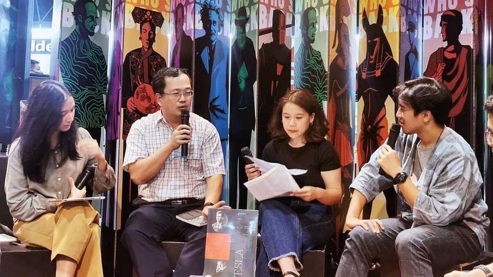 พิธีกร MC - พิธีกรงานสัมภาษณ์ (MC) ทั้งงานEvent , Live , และรายการโทรทัศน์ ประสบการณ์ 10+ ปี - 14