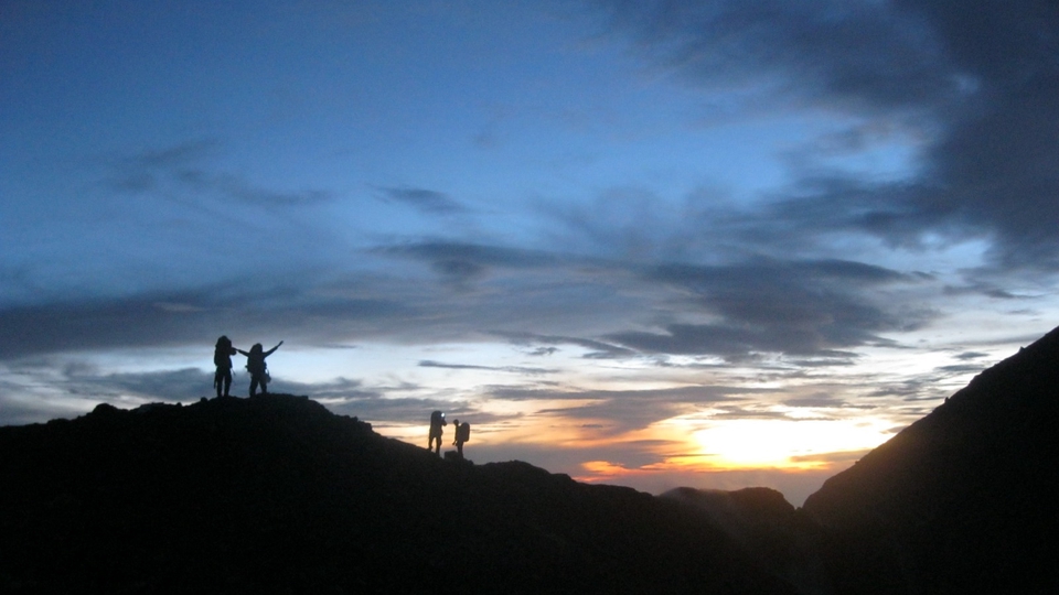 Travelling - Guide Mendaki Gunung - 1