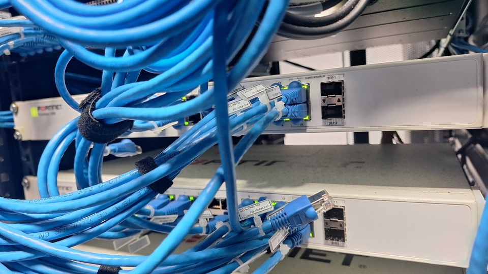 Jasa Lainnya - Konsultasi, Configurasi dan Instalasi Network Home/Office - 1