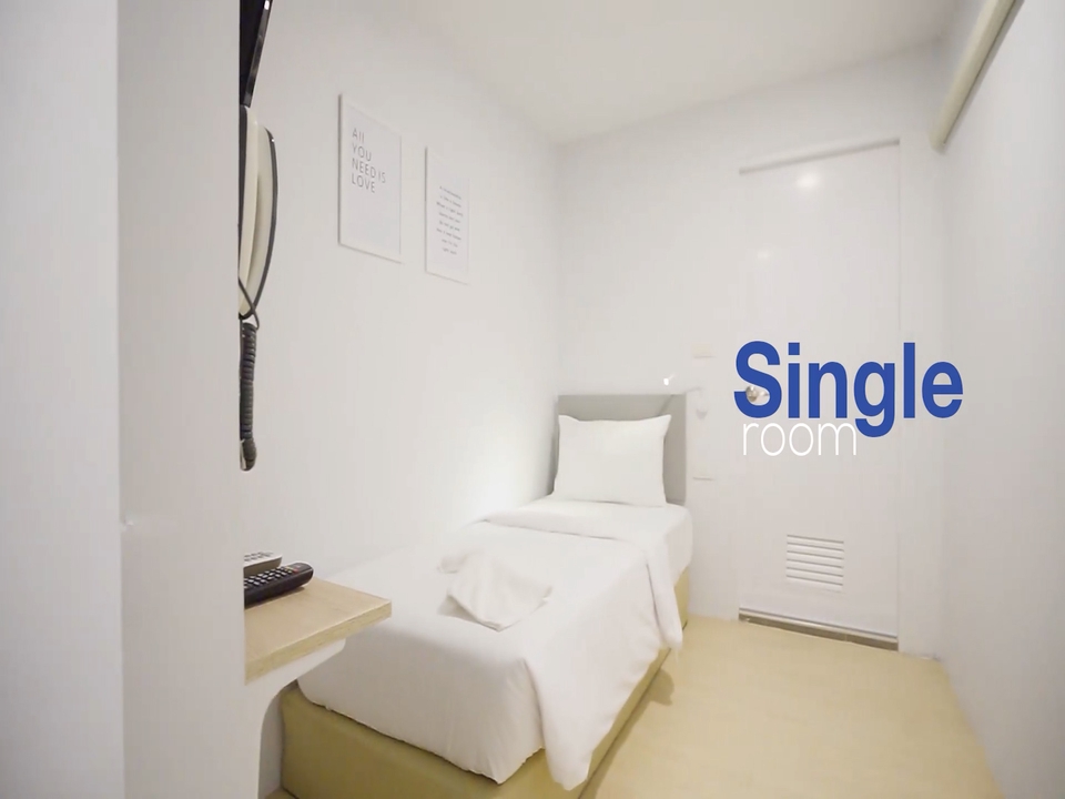 ห้องพักเดี่ยวในโรงแรม สำหรับคนต้องการความสงบ และสะดวกสบาย รับทําวีดีโอ ตัดต่อวีดีโอ