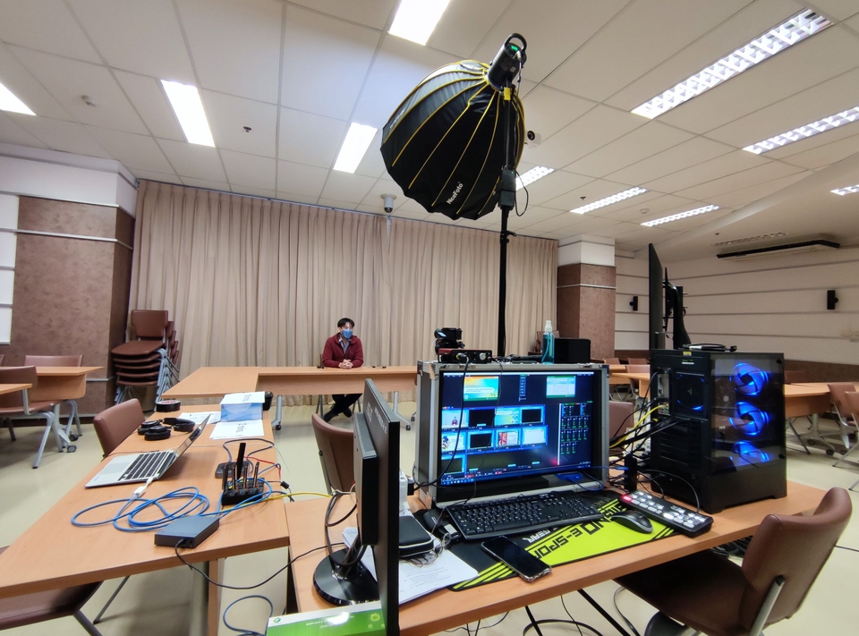 อื่นๆ - บริการ LIVE STREAMING สัมมนา Webinar และอื่นๆใน facebook / youtube / Zoom / Microsoft Team - 17