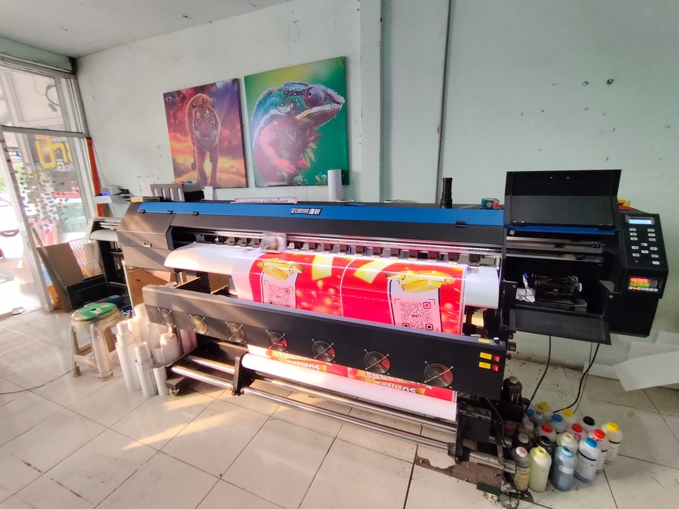 รับทำป้ายไวนิล พิมพ์ป้ายไวนิลด่วน คุณภาพสูง เครื่องพิมพ์ไวนิลขนาดใหญ่ บริการครบวงจร