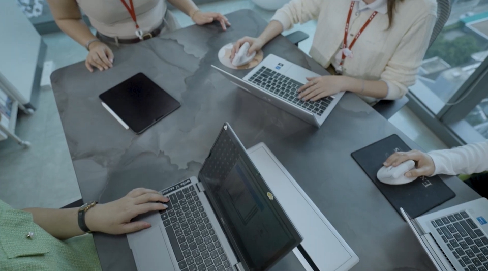 รับตัดต่อวีดีโอ ถ่ายวีดีโอ งานแต่ง ตัดต่อคลิป tiktok