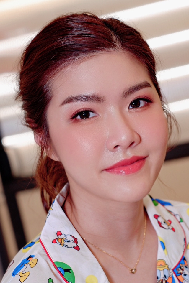 ช่างแต่งหน้าสไตล์เกาหลี แต่งหน้าใสๆ เหมาะกับทุกโอกาส รับแต่งหน้า ถ่ายรูปสวย