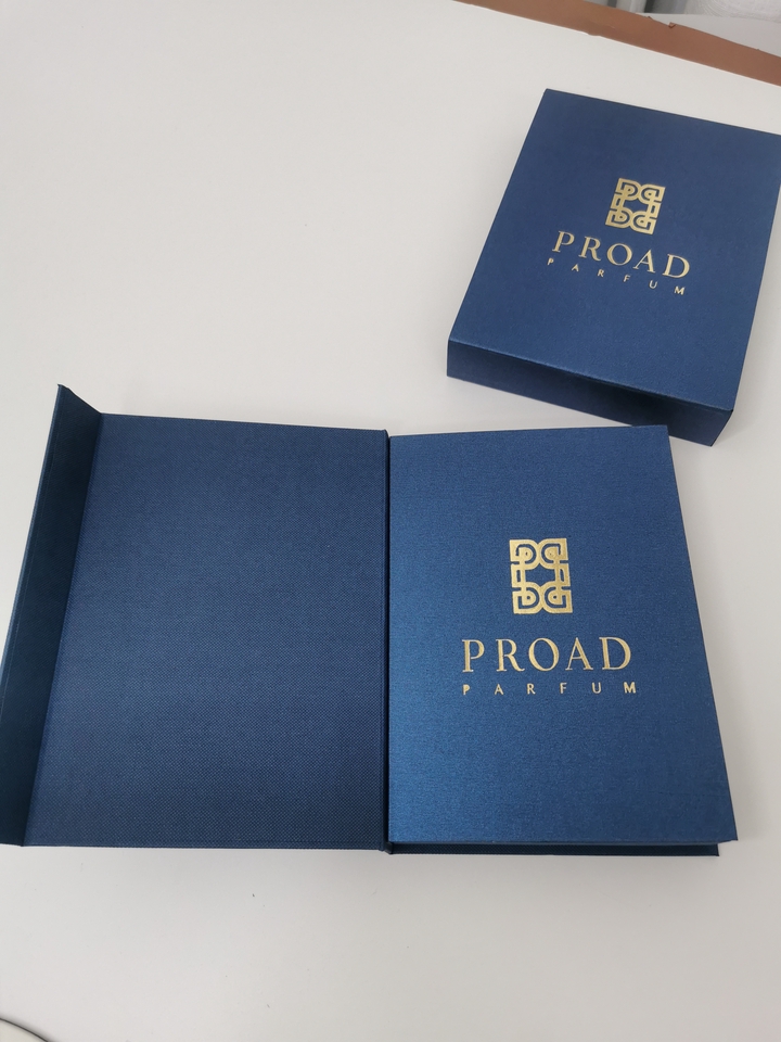 ออกแบบแพคเกจจิ้ง กล่องครีม กล่องเครื่องสำอาง แพคเกจจิ้งสวยงาม