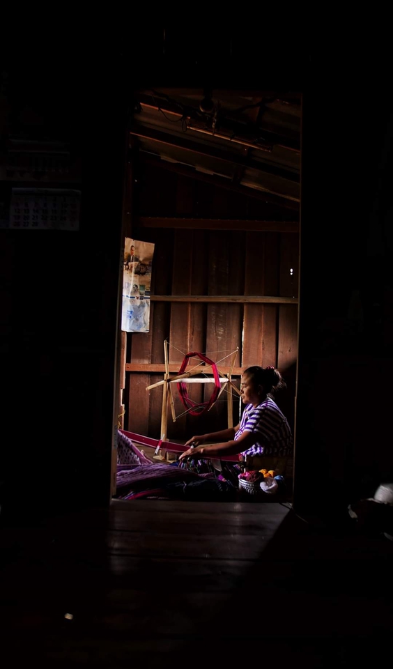 รับตัดต่อวีดีโอ งานแต่งงาน ตัดต่อคลิป วีดีโอพรีเซนเทชั่น วีดีโอแต่งงาน