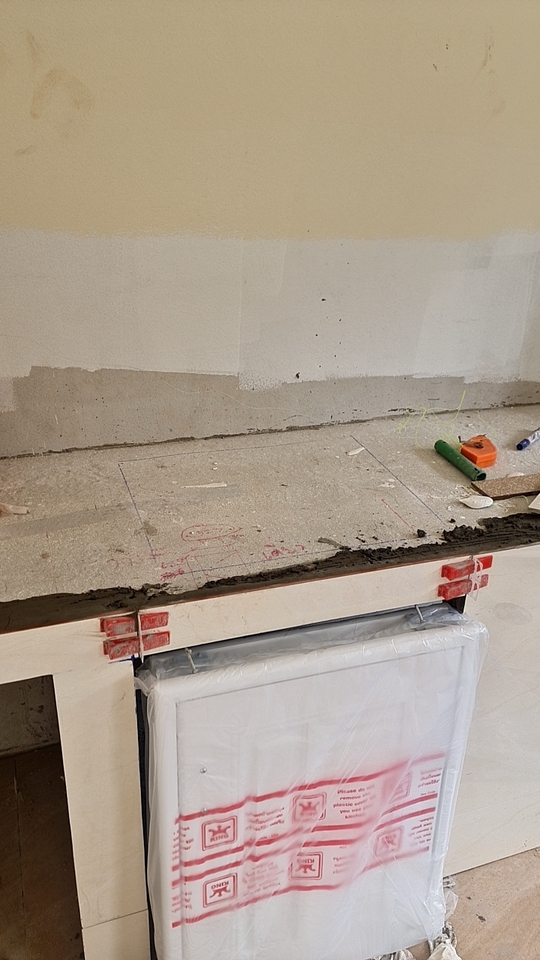 รับเหมาปูกระเบื้อง ช่างปูกระเบื้องมืออาชีพ ปูกระเบื้องครัว ราคาประหยัด