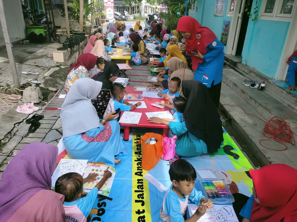Belajar online bahasa Inggris untuk anak-anak dengan metode pembelajaran yang menyenangkan.