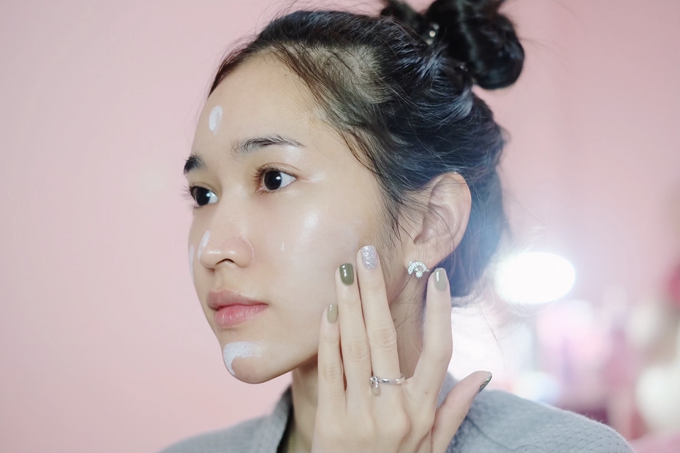 เน็ตไอดอลและบล็อกเกอร์รีวิว - รับรีวิวสินค้า Skincare Make Up / เสื้อผ้า เครื่องประดับ etc. - 8