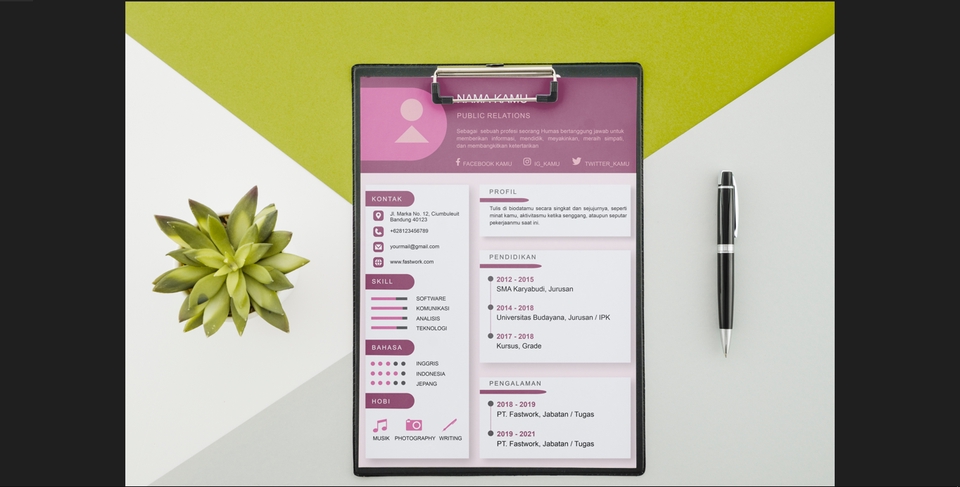 Portfolio & Resume - CV ONLINE KEREN UNTUK LAMARAN VIA EMAIL - 2