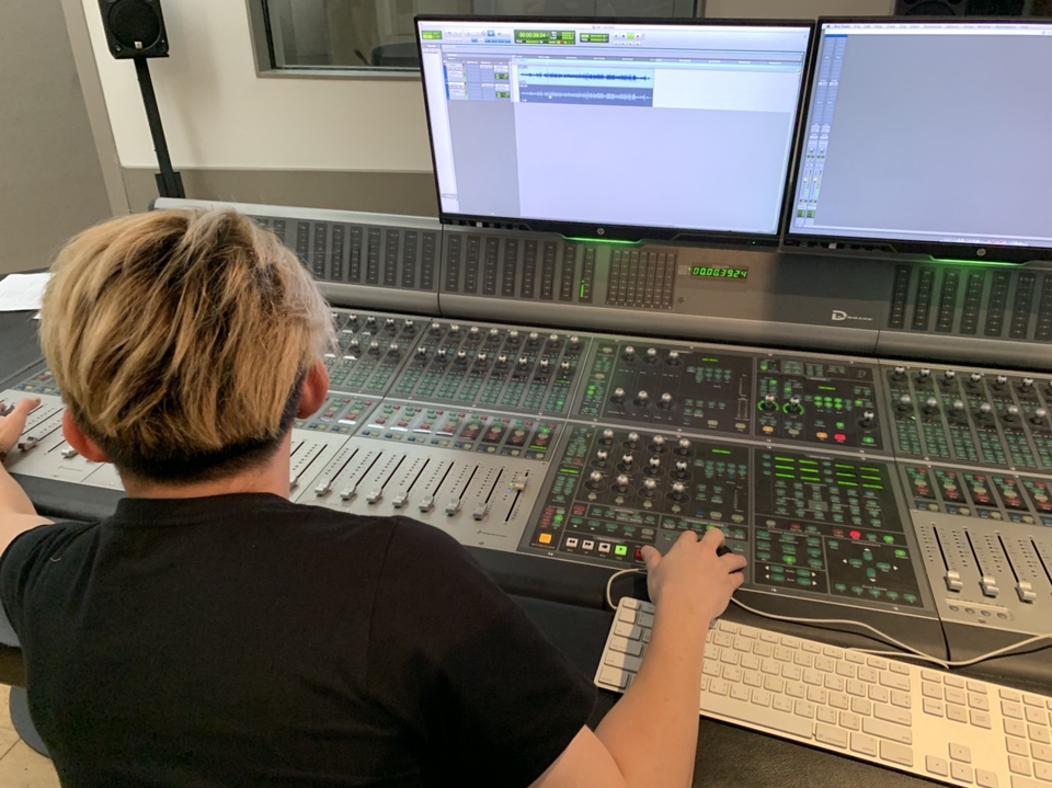 Sound Engineering - รับผลิตงานเสียง เพลง, SFX, Foley ,Ambience และ Mix&Mastering - 3