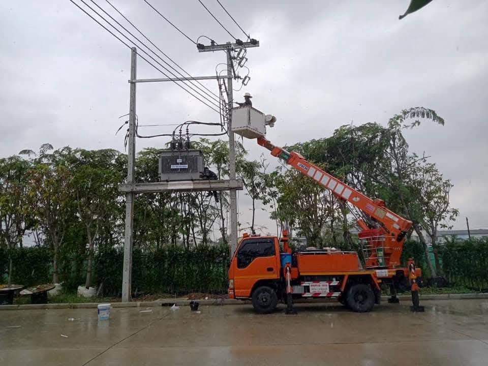 ช่างไฟฟ้ารับเหมาติดตั้งหม้อแปลงไฟฟ้า ช่างไฟฟ้ากรุงเทพฯ เดินสายไฟ บริการติดตั้งระบบไฟฟ้า