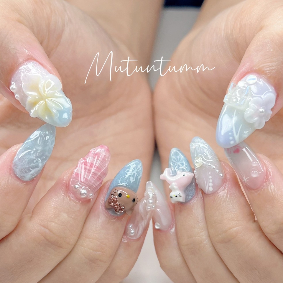 บริการทำเล็บที่บ้าน  ออกแบบลายน่ารัก  สีพาสเทล