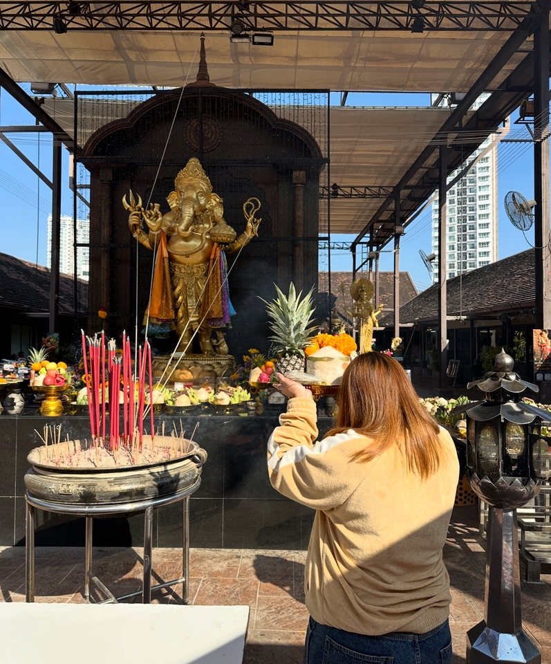 รับจ้างทำบุญออนไลน์ ไหว้พระพิฆเนศ ทำบุญเสริมดวง แก้ชงที่วัด