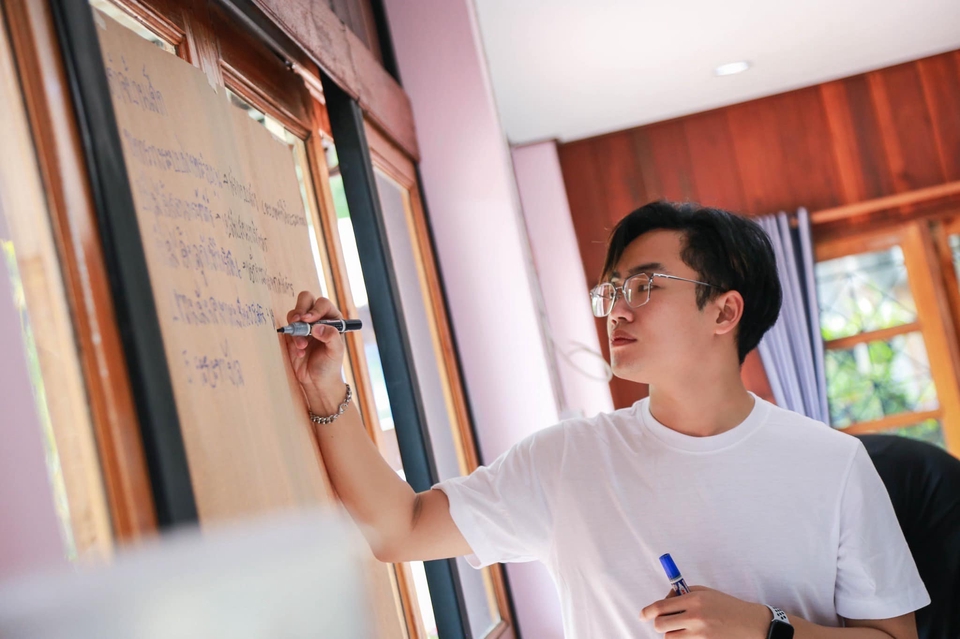 แปลภาษา - รับงานแปล งานด่วน!  วิชาการ/วิชาชีพ/ทั่วไป ดูแลแบบมืออาชีพ แต่ราคากันเอง TH - EN & EN - TH - 13