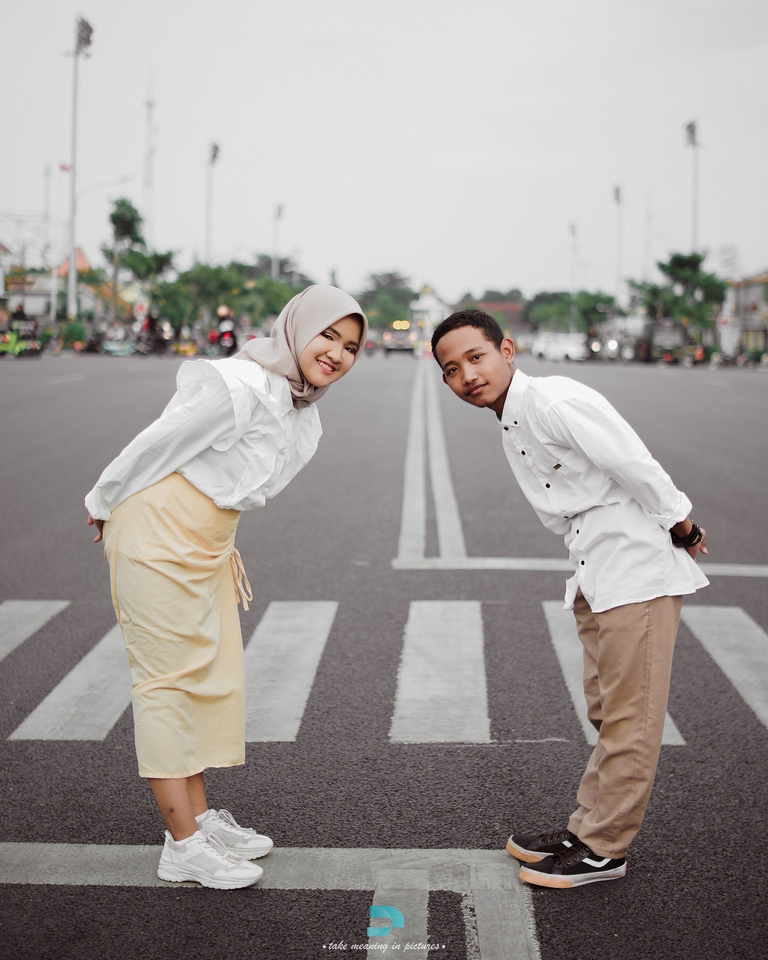 Fotografi - Jawa Tengah - Foto Prewedding/Engaggement/Tunangan - 2