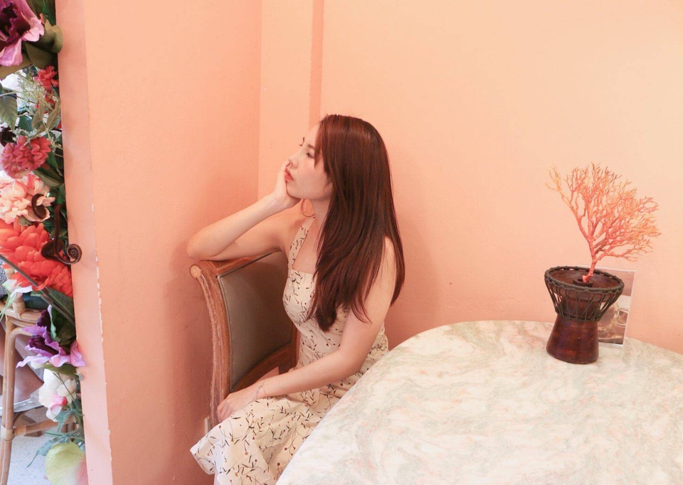 เน็ตไอดอลและบล็อกเกอร์รีวิว - รีวิวสินค้า เสื่อผ้า สถานที่ บริการความงาม ใน twitter , jeban , ig - 14