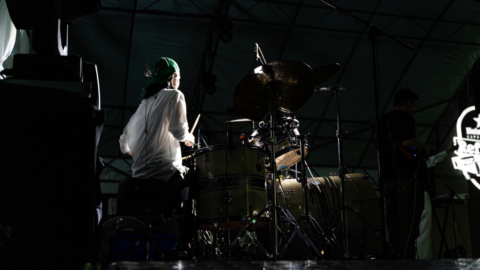 ช่างภาพรับถ่ายภาพวงดนตรี ดนตรี รับถ่ายรูป รับถ่ายภาพคอนเสิร์ต ตากล้อง รับถ่ายภาพดนตรี