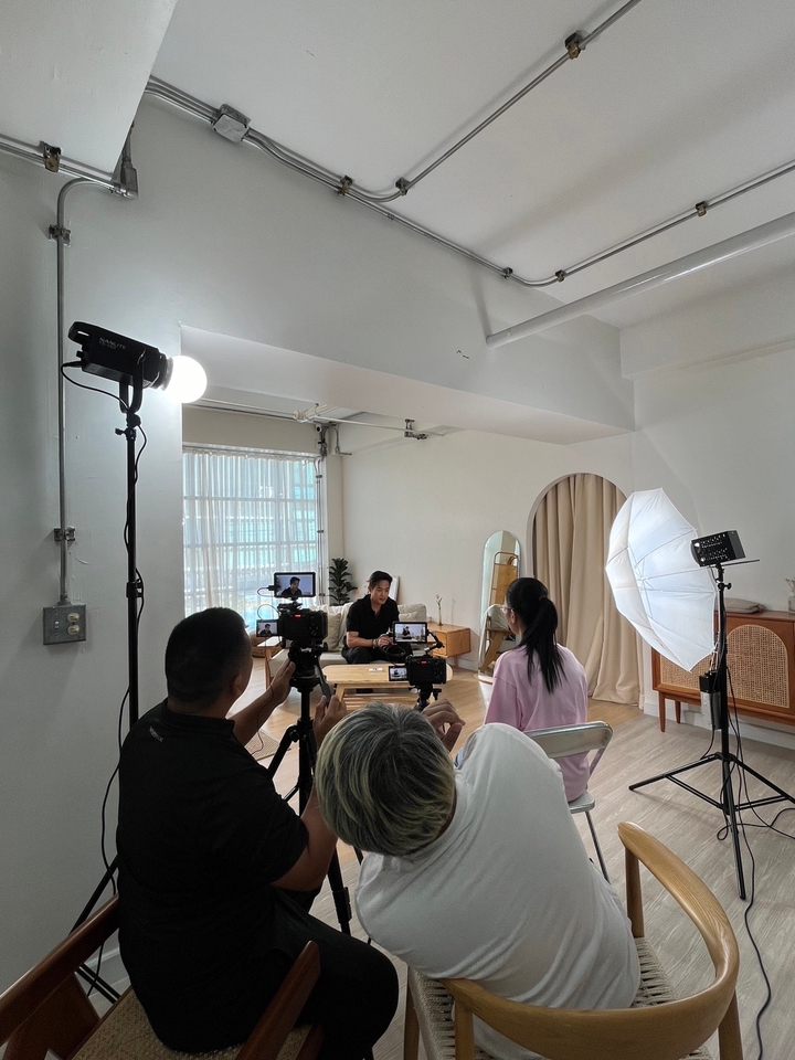 รับถ่ายวีดีโอโปรโมท ตัดต่อวีดีโอ ถ่ายทำภาพยนตร์สั้น